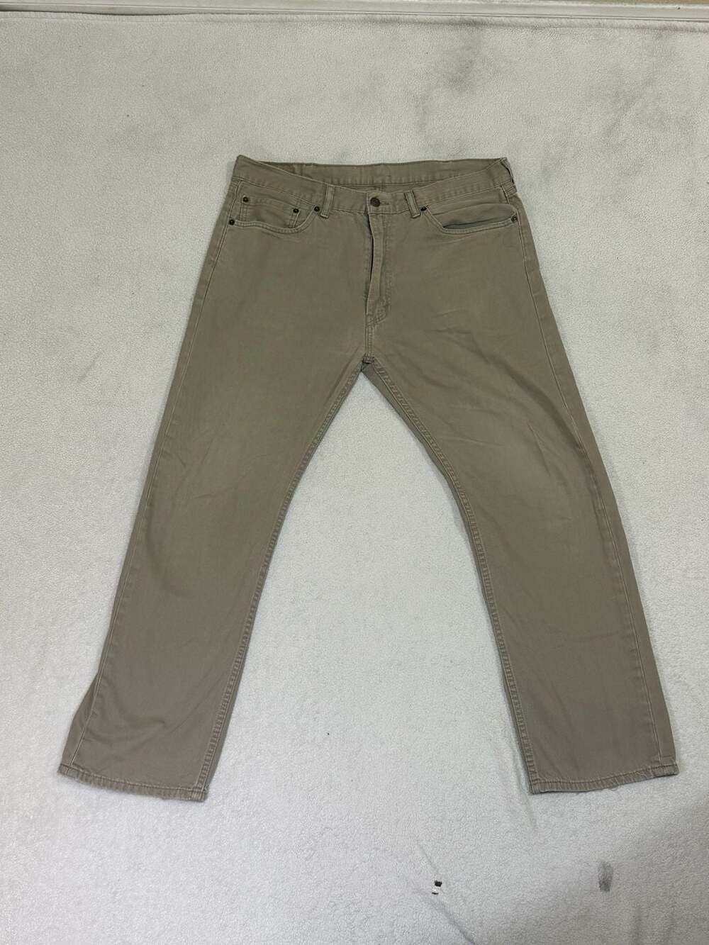 Levi's 505 Regular Fit Khaki Pants 38x30